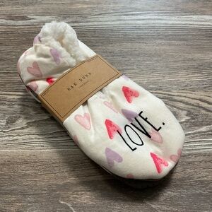 Rae Dunn Love Heart Print Gripper Slippers L/XL NWT